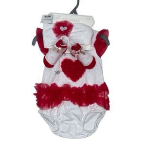 Kyle & Deena Baby 3 Piece “You Stole My Heart” Tulle Outfit. Size 0-3 Months.